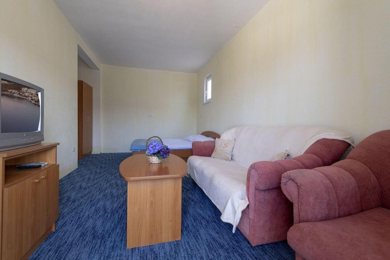 נאום Apartmani Jogunica מראה חיצוני תמונה